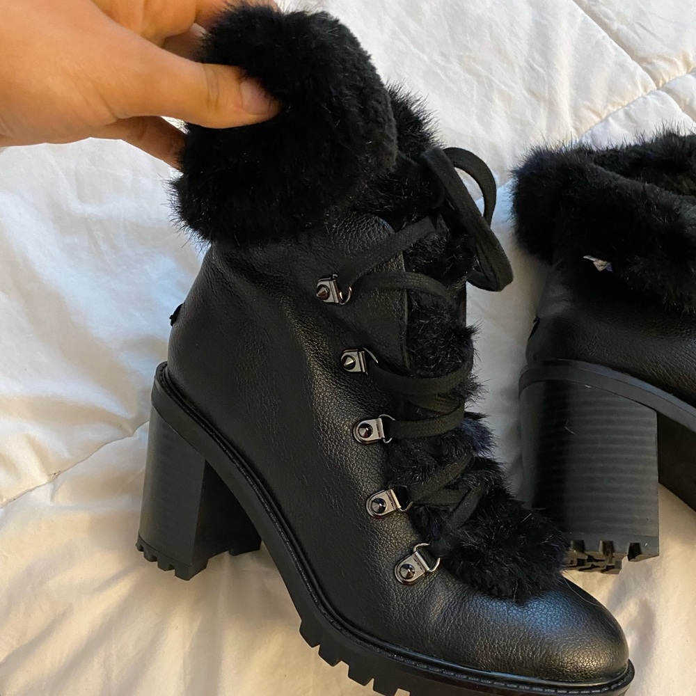 Fur Guess lace-up heel boots (size 7.5)